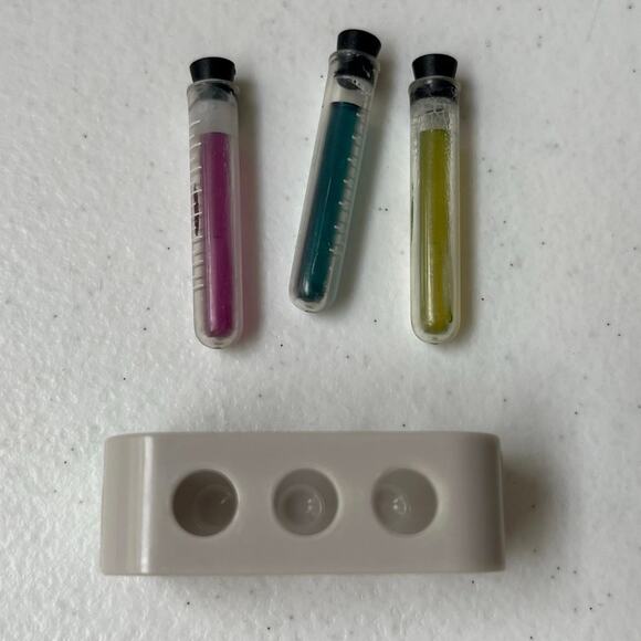 Our Generation School Room Science Lab for 18" Dolls Chemistry Stem Skeleton - Picture 13 of 13